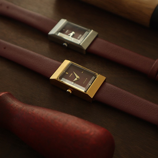 Grid leather watch (그리드 레더 워치) Bugundy